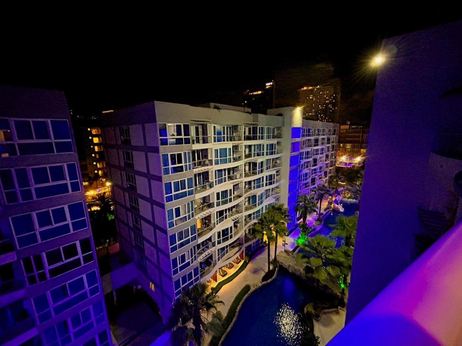 Grand Avenue Residence Condominium Pattaya Esterno foto