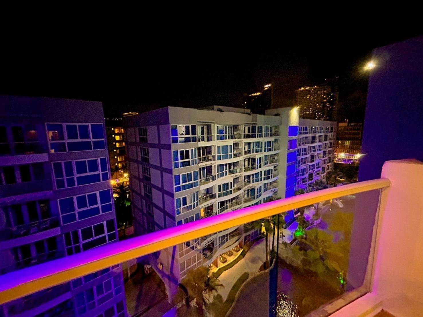 Grand Avenue Residence Condominium Pattaya Esterno foto