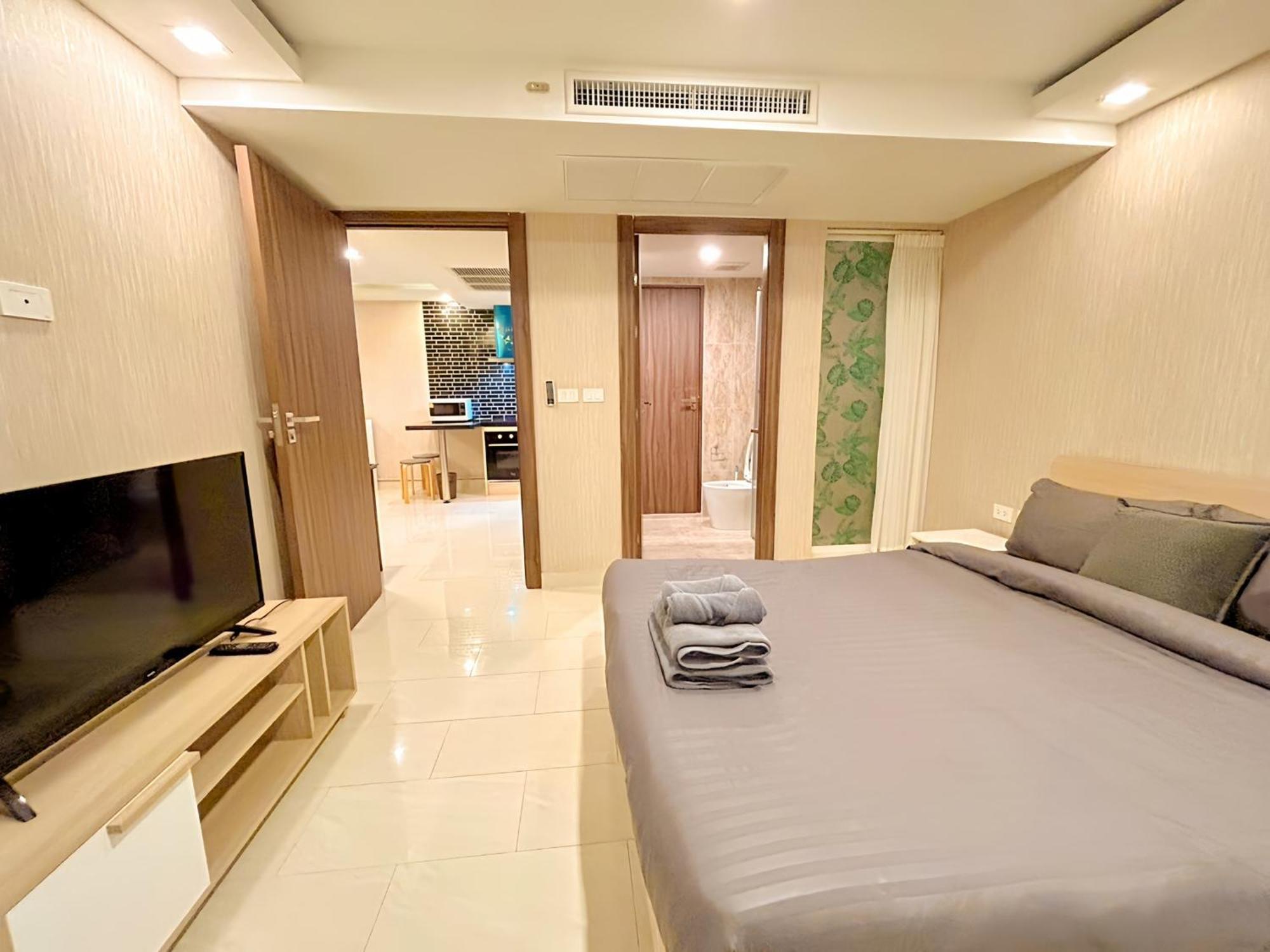 Grand Avenue Residence Condominium Pattaya Esterno foto